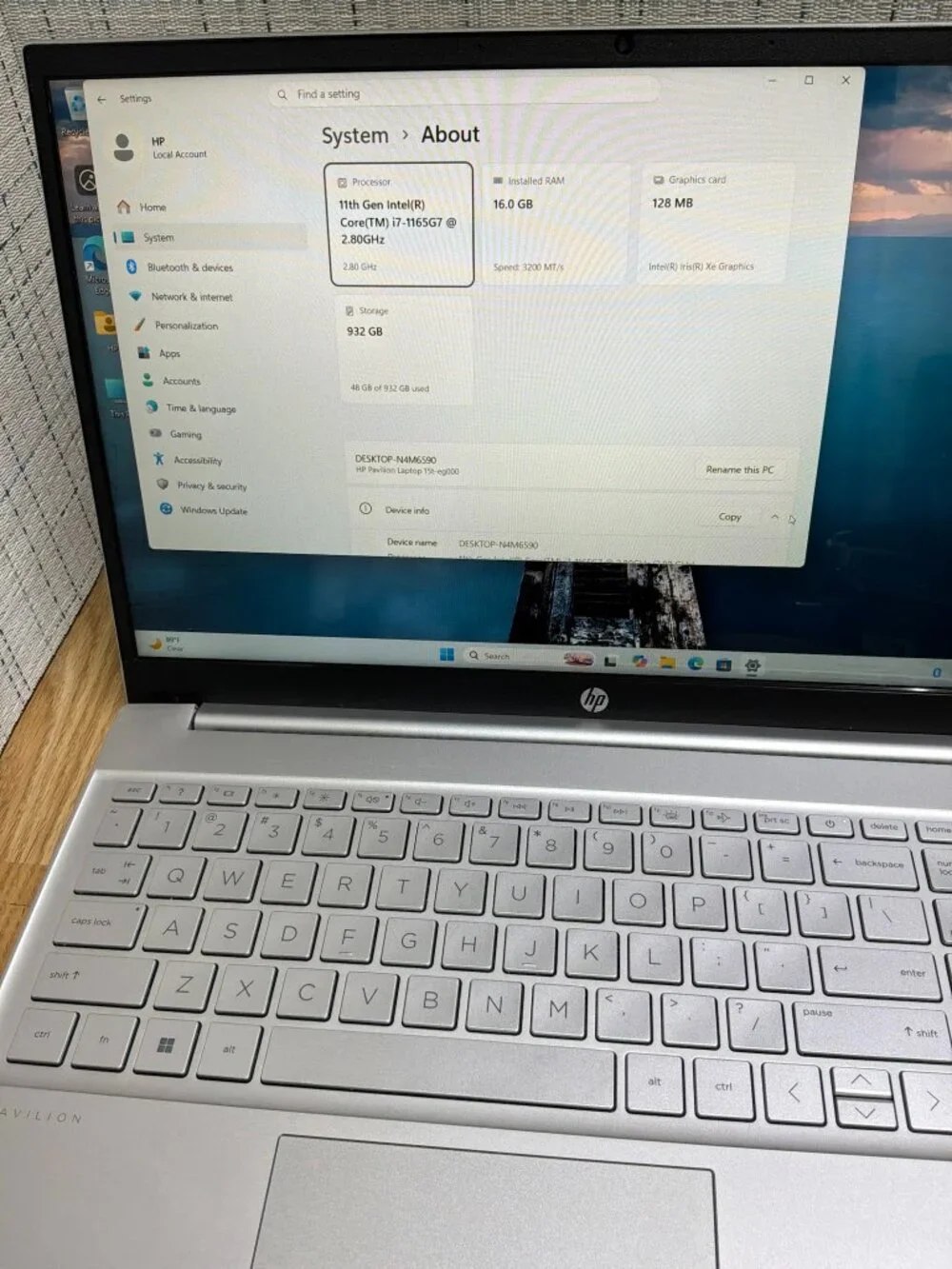 HP Pavilion 15t-eg0000 15.6